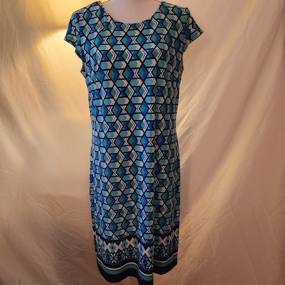 Liz Claiborne blue & white geometric print sheath, size L
